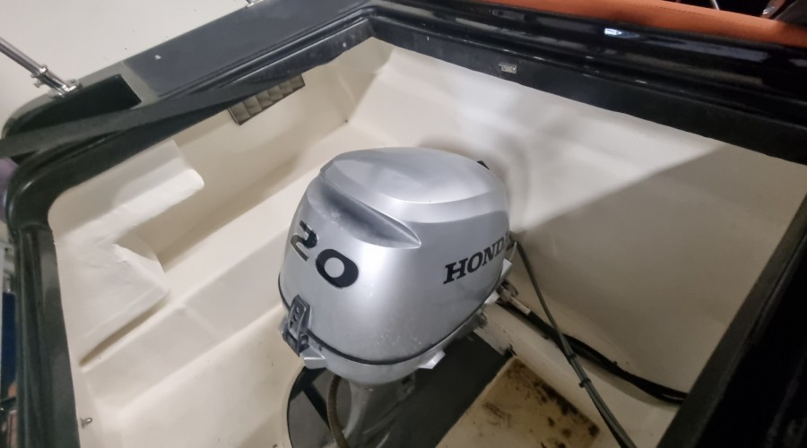 Schitterende en zéér complete Maxima 600 Orange Edition